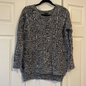 Express black & white knit sweater. Women’s XS